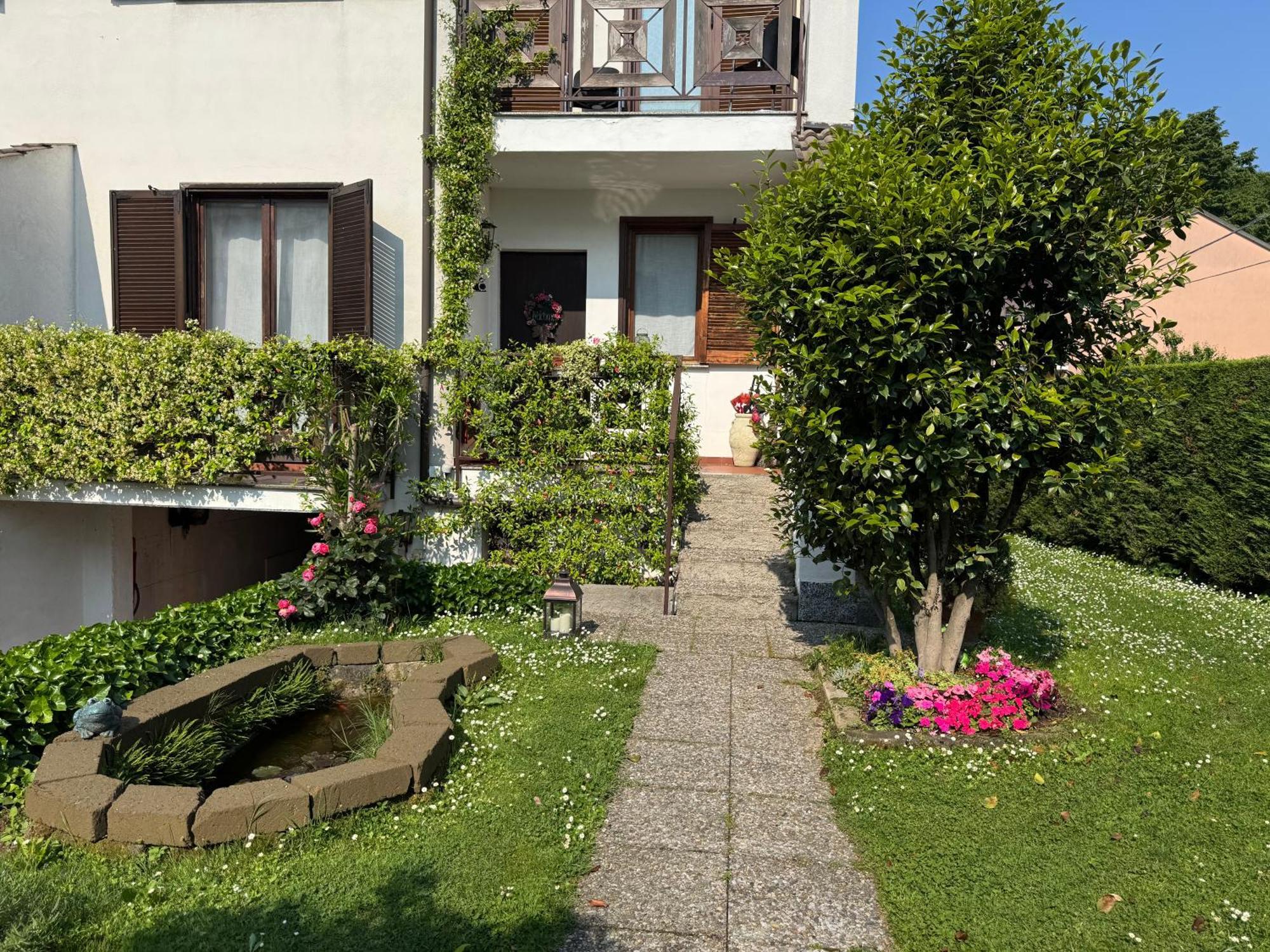 Rana B&B Ornago Buitenkant foto