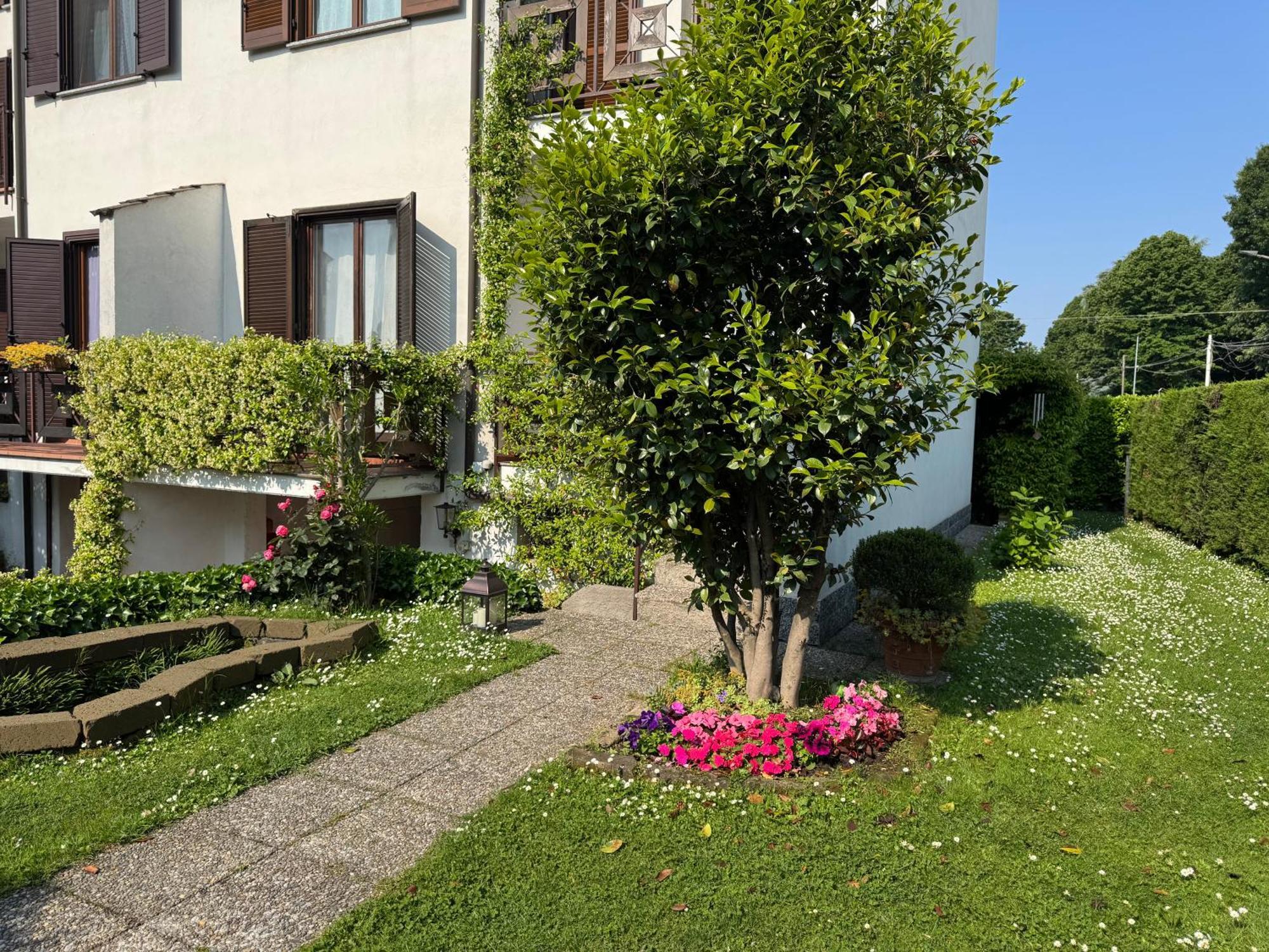 Rana B&B Ornago Buitenkant foto